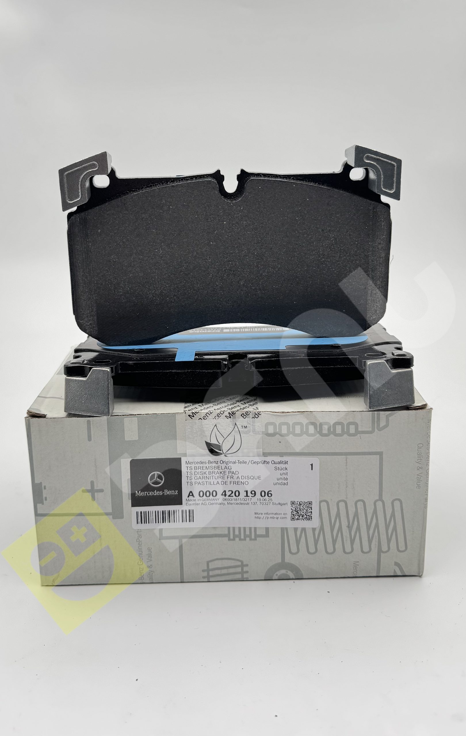 A 000 420 19 06